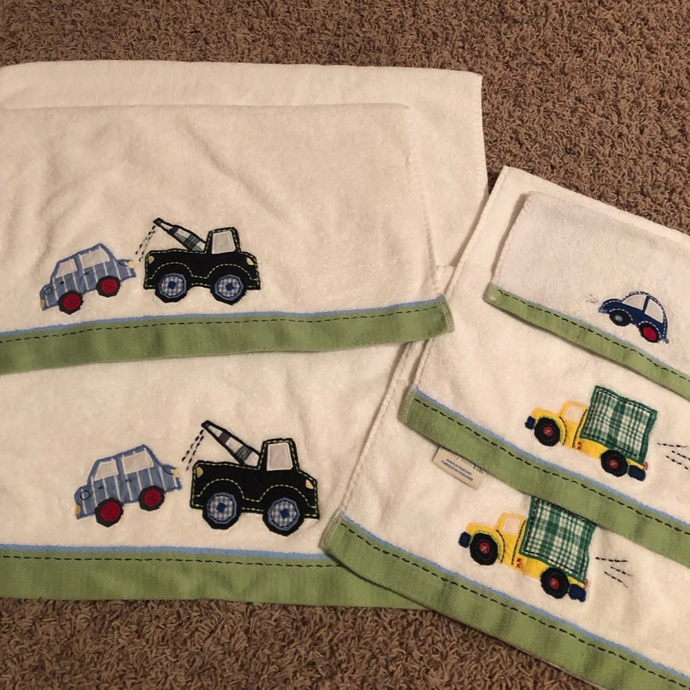 Set of Pottery Barn Kids towels